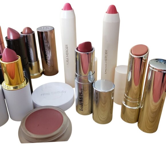 Lip Wear Bundle of 14 - Picture 14 of 17